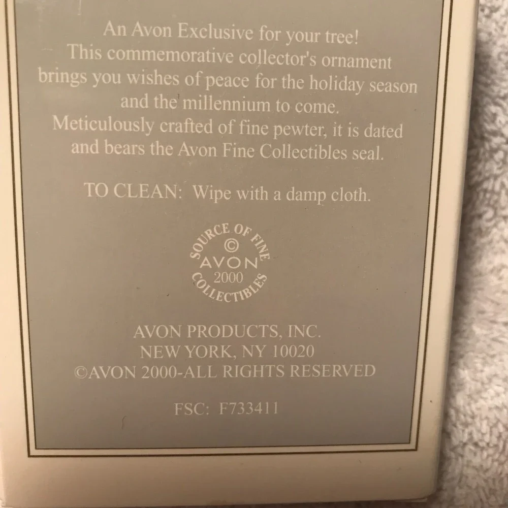 Vintage Avon Fine Collectibles 2000 